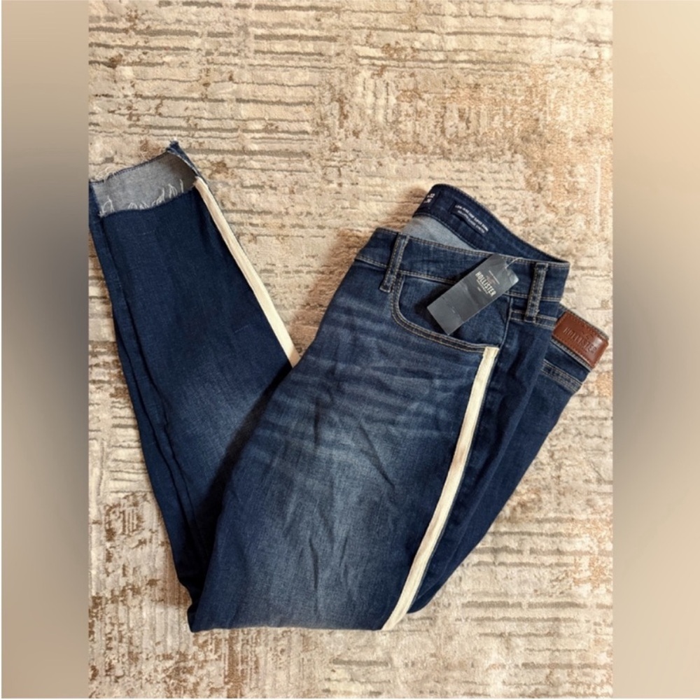 Hollister Dark Blue Women's Jeans